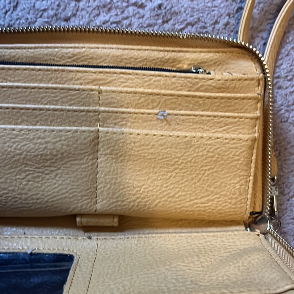 Steve Madden wristlet wallet - Picture 5 of 7